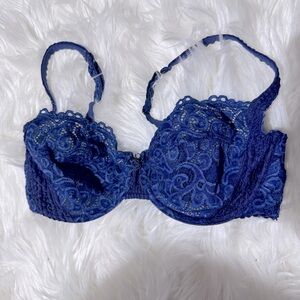 Passionate navy lace bra size 34D